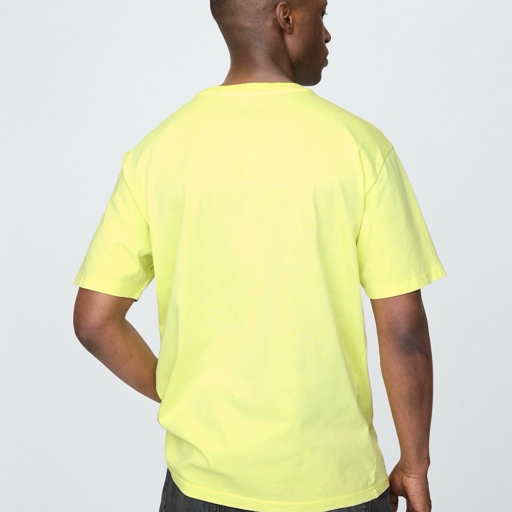 Keith Haring x GAP Düsseldorf 1988 Graphic T-Shirt Yellow Size XL New With Tags - Picture 7 of 7
